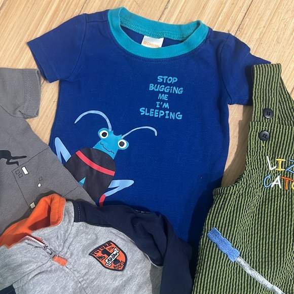 Bundle Adorable 12M -18M boys 5 piece - Picture 3 of 6